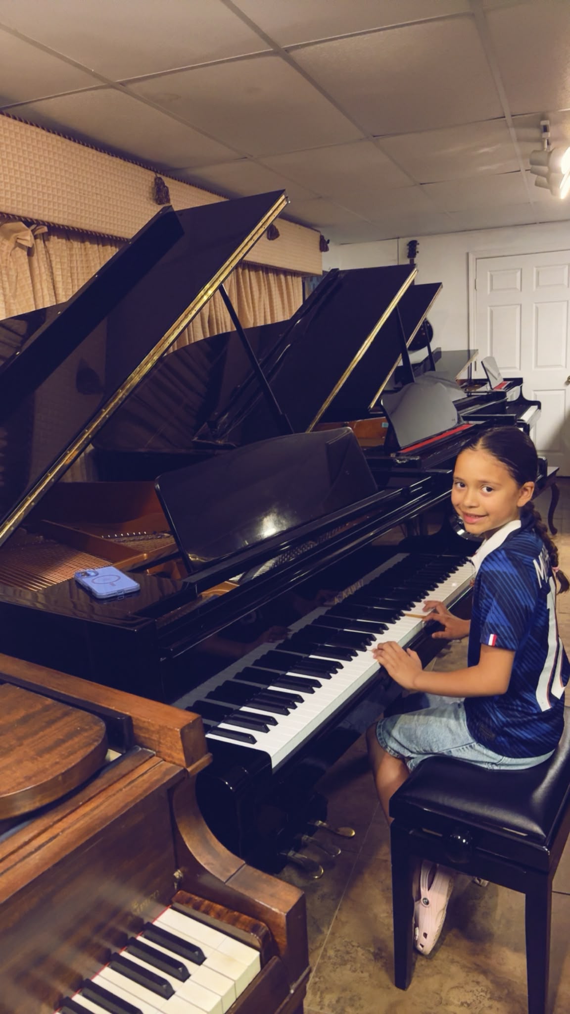 Upright pianos