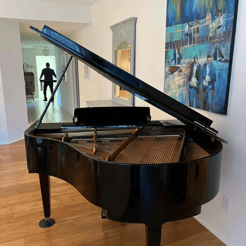 Beautiful Ebony Kohler & Campbell Baby Grand Piano 4’7