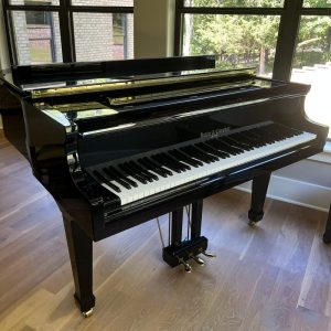 Kohler & Campbell Grand Piano – Model KCG-450 – 4’9″