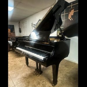 Wurlitzer Baby Grand Piano 5’2″ Glossy Black Beautiful Tone