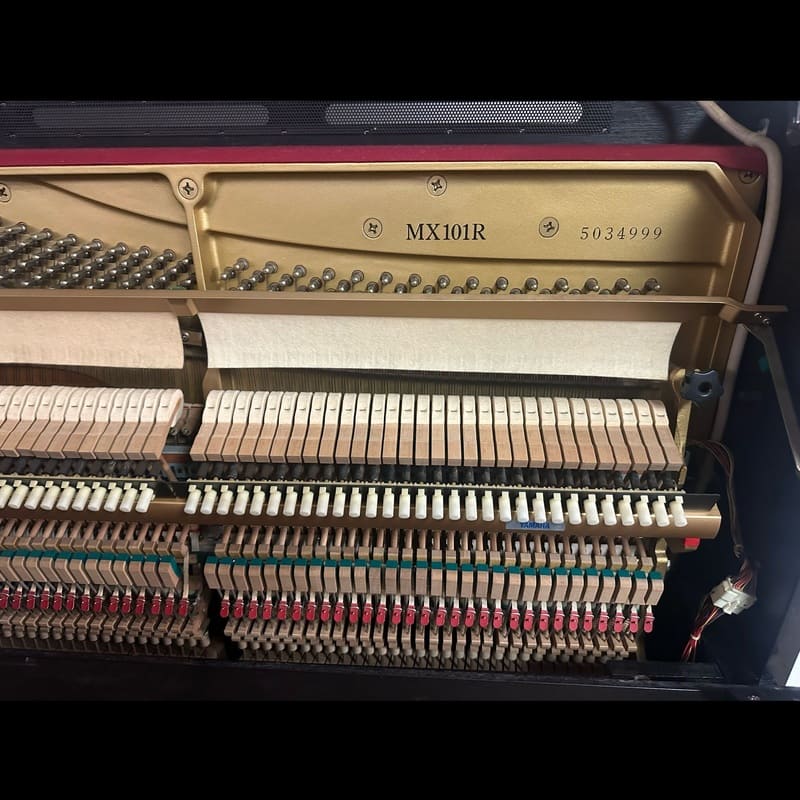 Yamaha bluetooth self-player upright piano disklavier